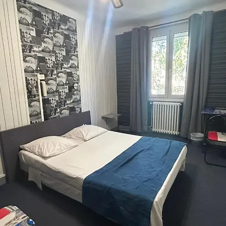 Au Royal Otel