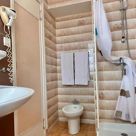 Otel Au Royal 2*